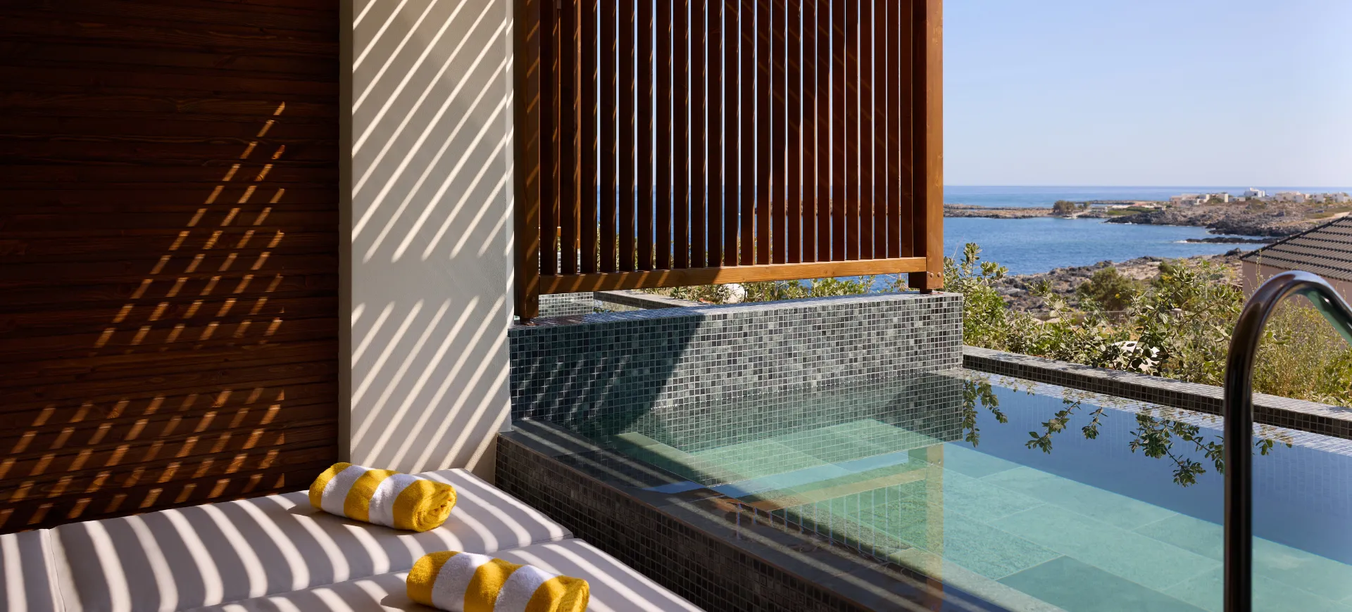 Suite with Plunge Pool in Chania