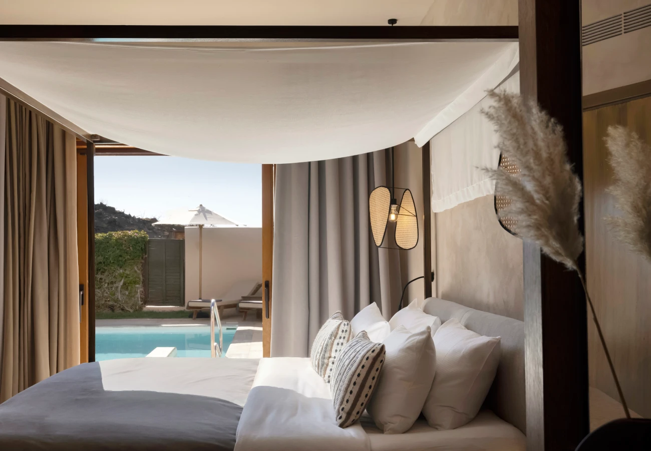 Family room with private pool in Lindos, Rhodes