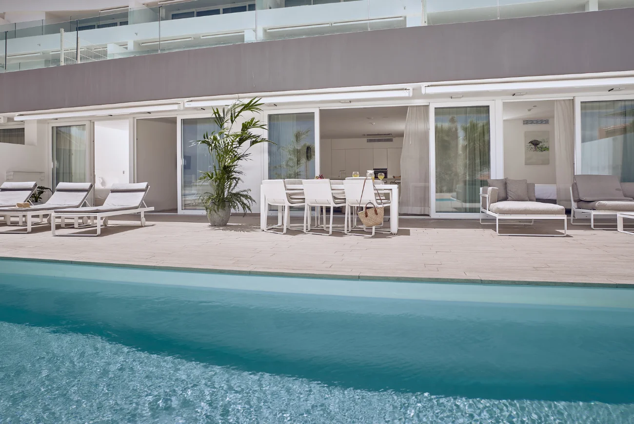 Jade Three Bedroom Suite with Side Sea View and Private Pool terrace with outdoor dining area