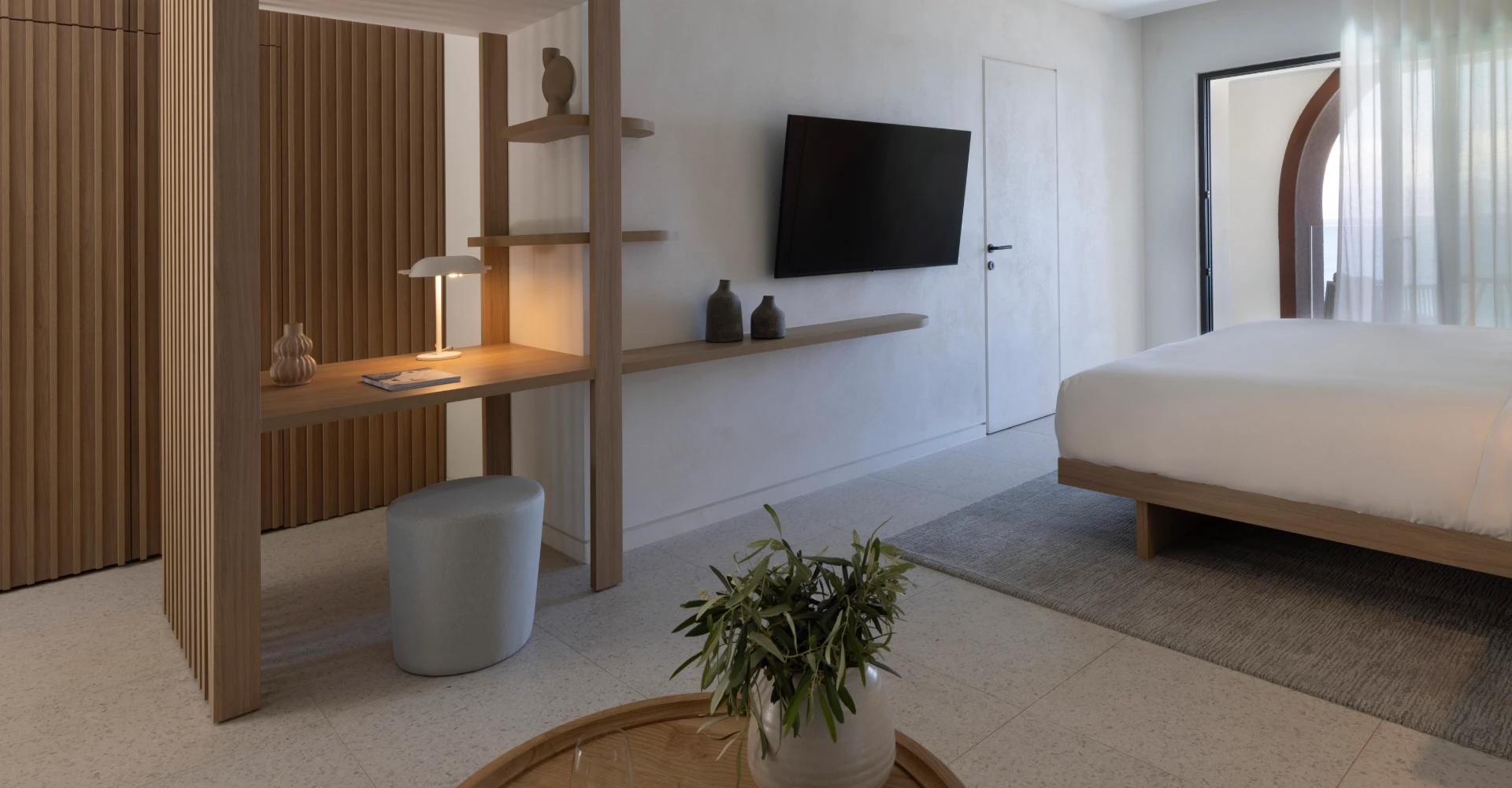 Suite for elite travelers with design layout