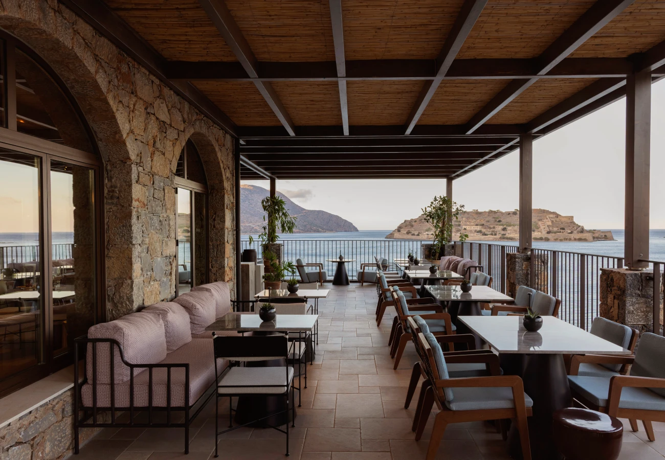 Antonino's restaurant for adults with sea view