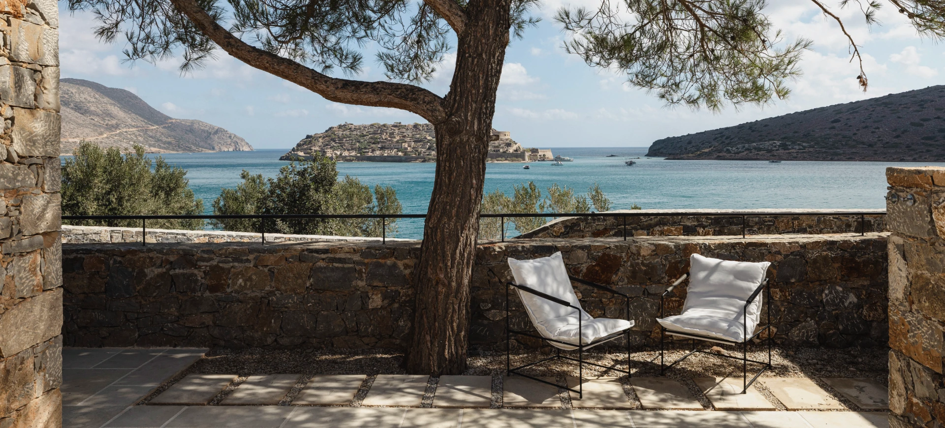 Exclusive Privileges in Elounda