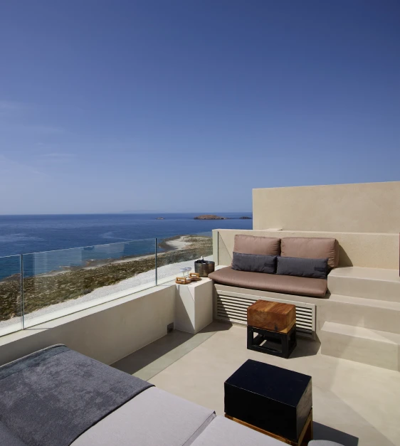 Superior Suite Sea View with Plunge Pool