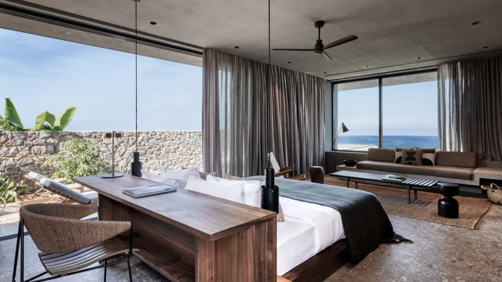 Top Rooms with Private Pool for Families in Crete