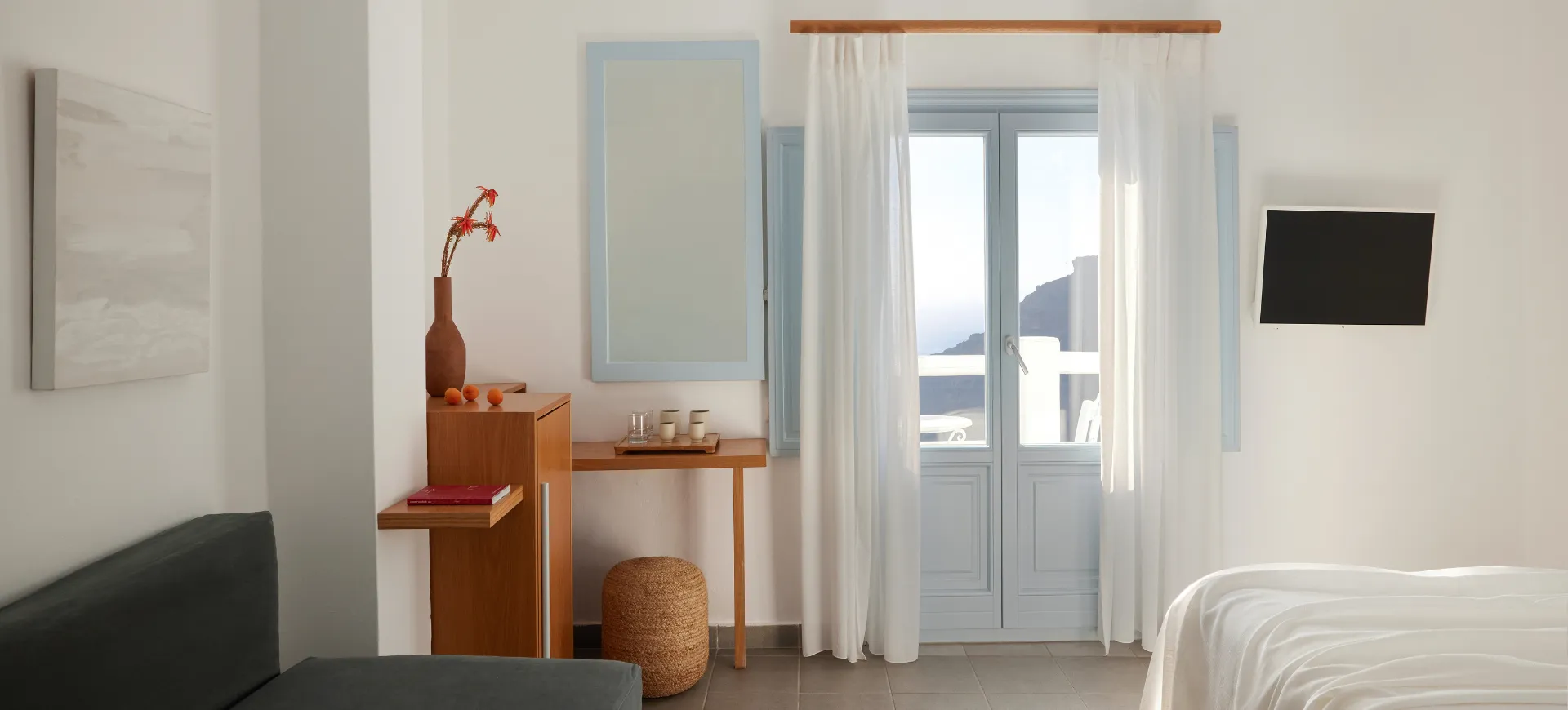 Caldera Room for 3 in Santorini