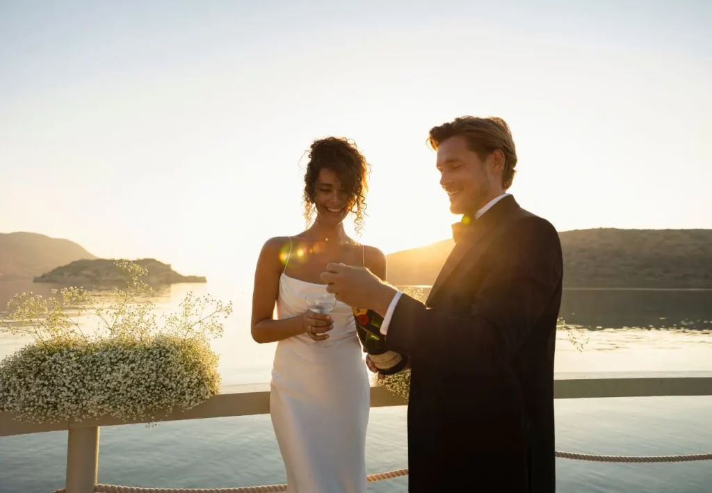 Top Romantic Destinations in Greece