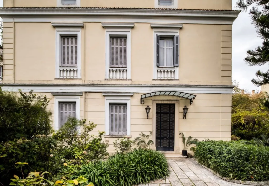 hotels on the island of Corfu