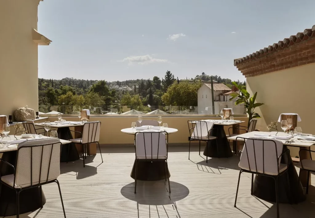 MAKRIS Athens Restaurant