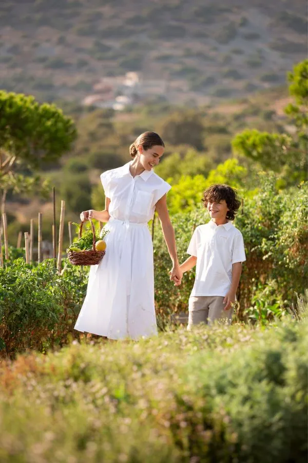 Personalized Travel Luxury: Tailor-Made Experiences Across Domes 2 Domes family resorts