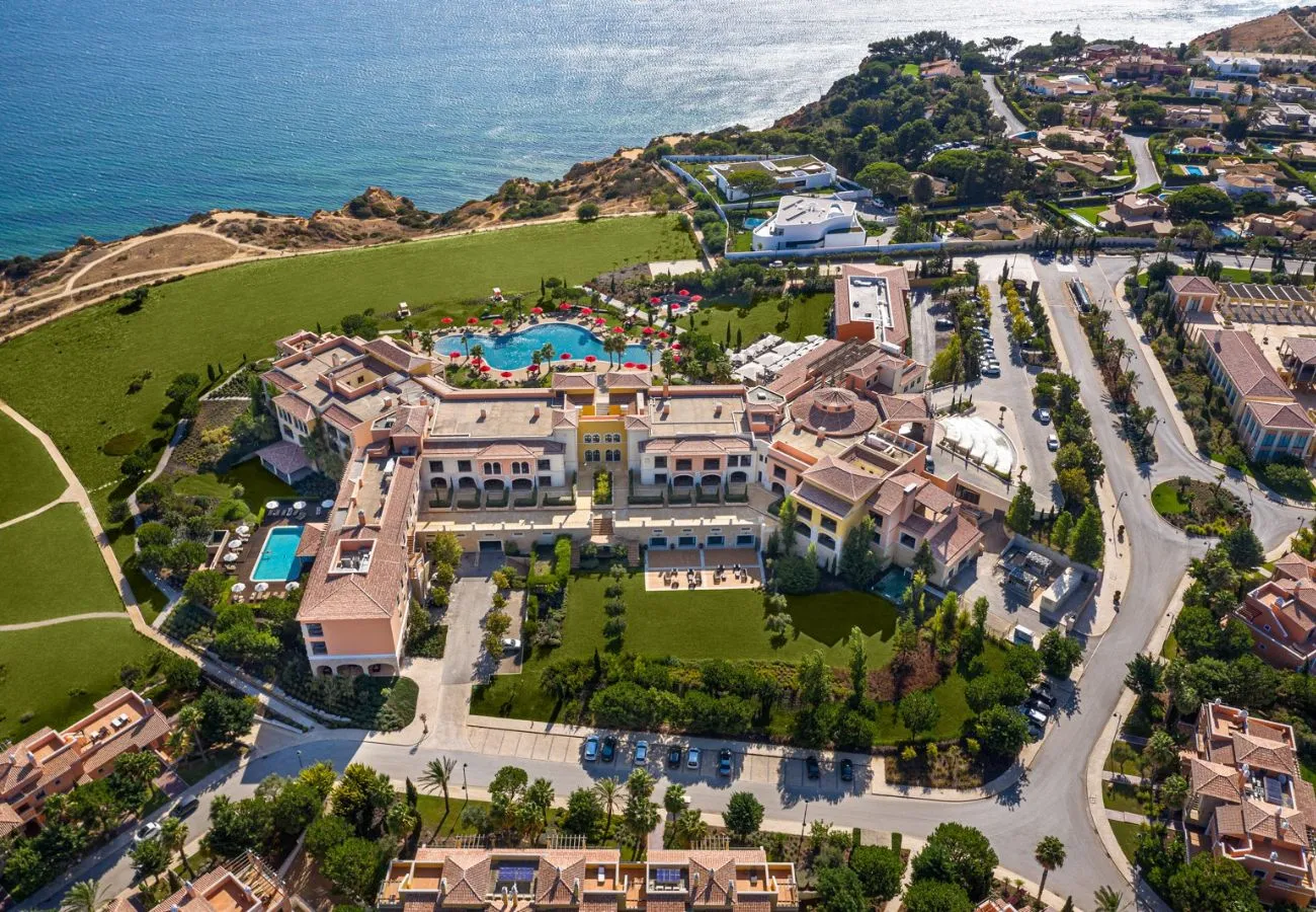 Cascade Wellness Resort: A New Chapter for Domes in the Algarve