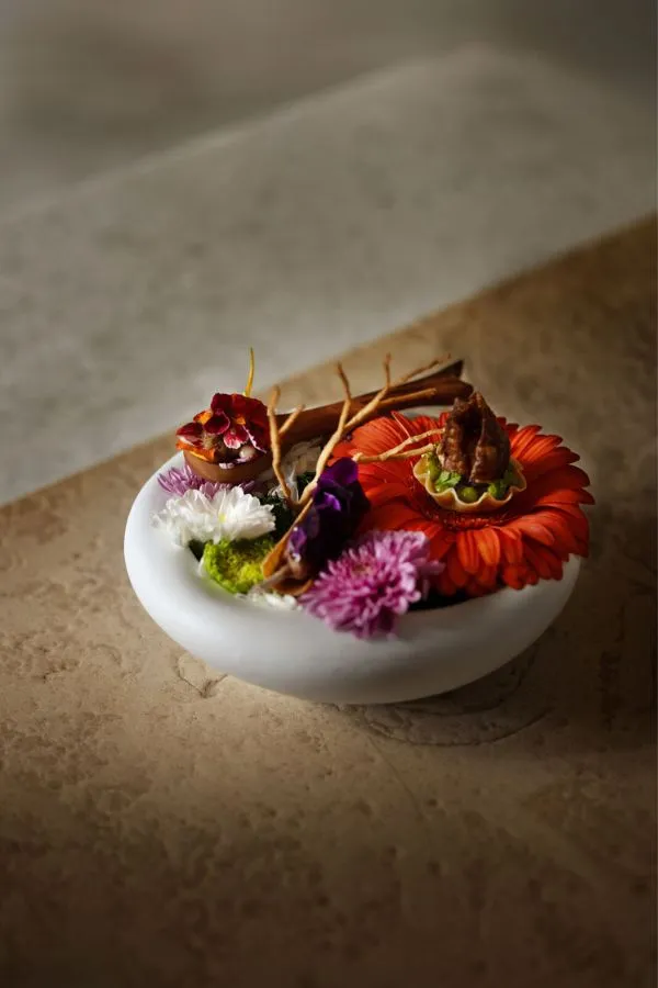 How Makris Defines Chef-Led Dining in Luxury Hospitality