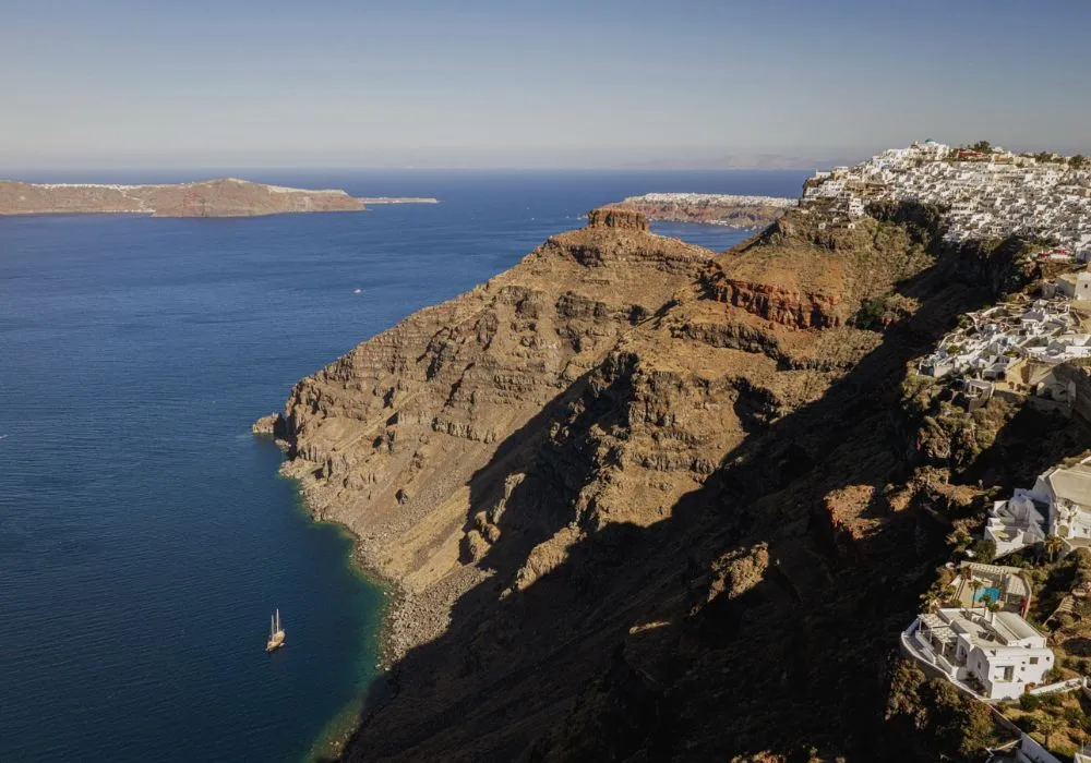 What If Luxury Made Santorini Feel Simpler? 
